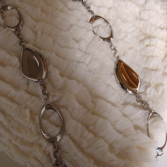 unknown Accessories - Silver necklace